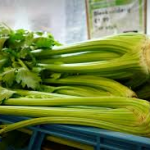 Celery-regrow-vegetables-from-kitchen-scraps