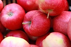 Red Apples-problems-with-container-plants