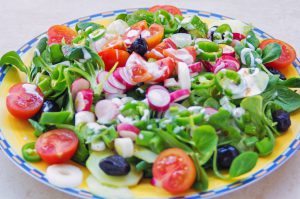 vegetable salad-How to use fruits and vegetables to manage your weight