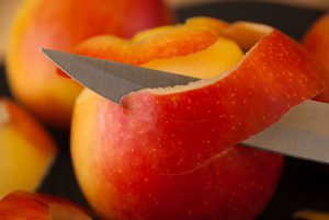 Apple peel-fruit- peel health- benefits