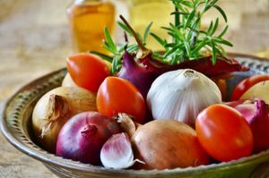 Vegetable And Herbs-how-to-start-and-indoor-vegetable-garden